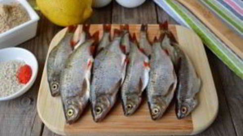 плотва, жаренная с лимоном