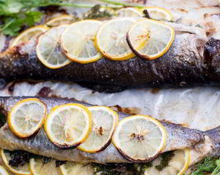 Рыба с лимоном в духовке