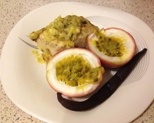 Рыба в кокосовом молоке с ванилью и маракуйей