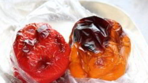 рыбные рулетики, запеченные с овощами