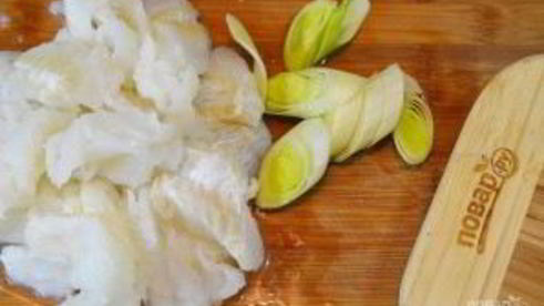 запеченное филе тилапии на картофельной подушке