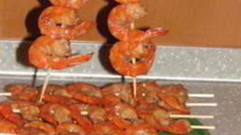 шашлычки из креветок