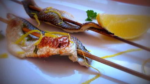 шашлычки из рыбы с медом и розмарином