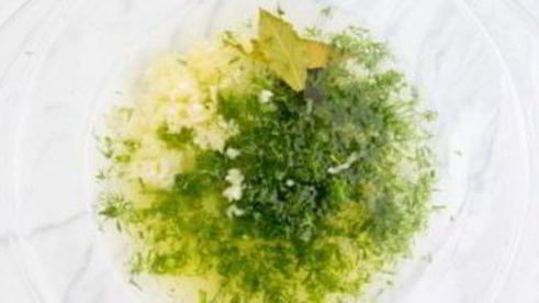 шашлык из говядины с луком и перцем