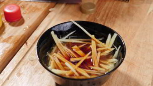 рыбный стейк из тунца