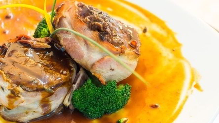 Рецепт стейка чили в апельсиново-голландском соусе