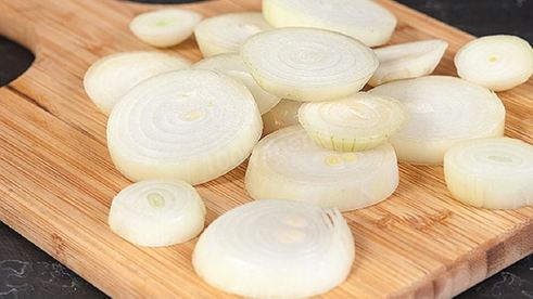 стейк из говядины в лимонно-соевом соусе