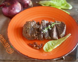 Стейки с соусом адобо