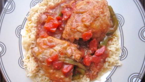 Рецепт Стейков тунца с овощным соусом