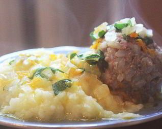 Фаршированные перепелиными яйцами тефтели