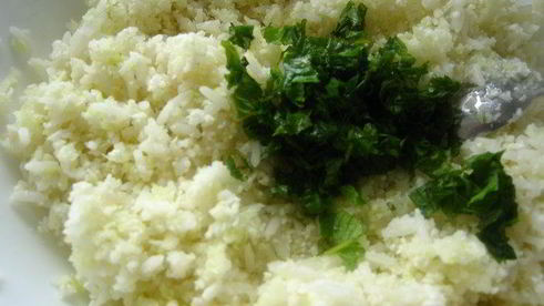 нежнейшие тефтели с овощами под сметанно-грибным соусом