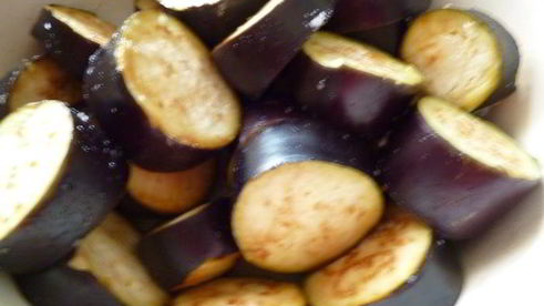 рыбно-грибные тефтельки, запеченные с овощами