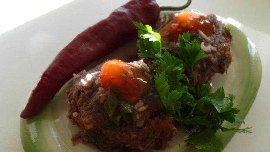 Рецепт рыбных тефтелей с красной капустой и коричневым рисом