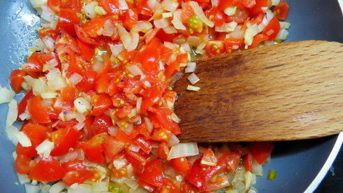 тефтели из индейки с моцареллой в томатном соусе