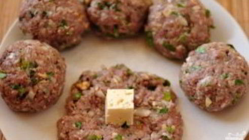 тефтели с начинкой