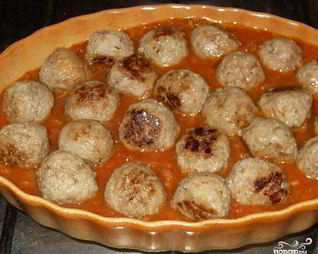 Тефтели с помидорами