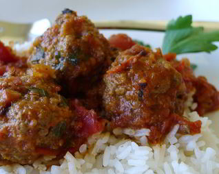 Тефтели с рисом в духовке