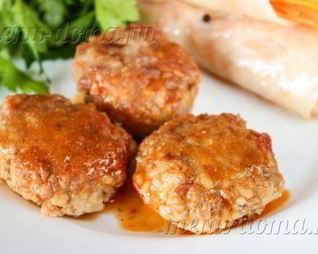 Тефтели с рисом в томатном соусе