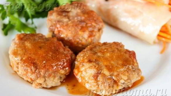 Рецепт Тефтелей с рисом в томатном соусе