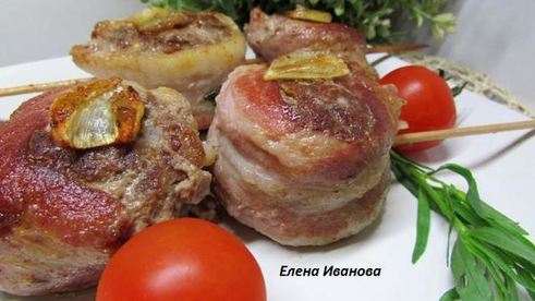 тефтели в беконе с начинкой из моцареллы