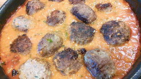 тефтели, запеченные с моцареллой