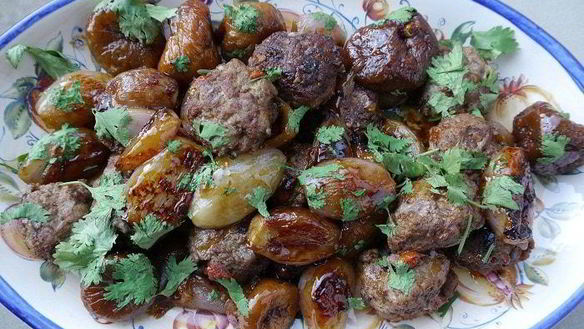 Рецепт Тефтелек из ягнятины с инжиром и луком-шалотом