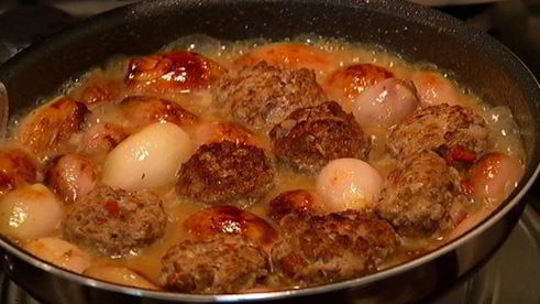 тефтельки из ягнятины с инжиром и луком-шалотом