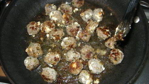 тефтельки по-гречески с дзадзыки