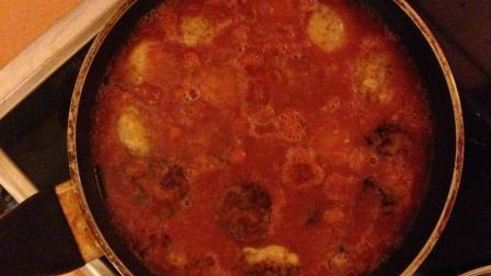 тефтельки в красном соусе