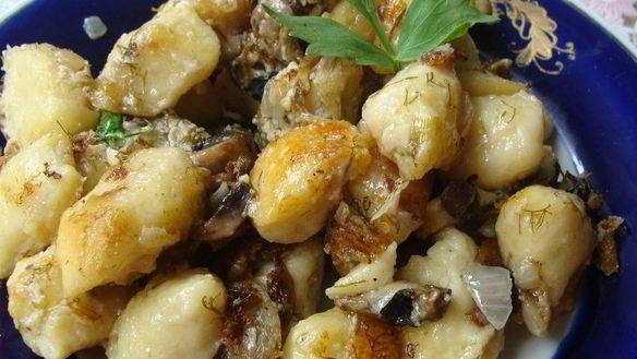 Рецепт Ленивых картофельных вареников с грибами