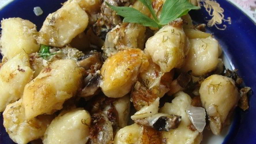 Рецепт ленивых картофельных вареников с грибами