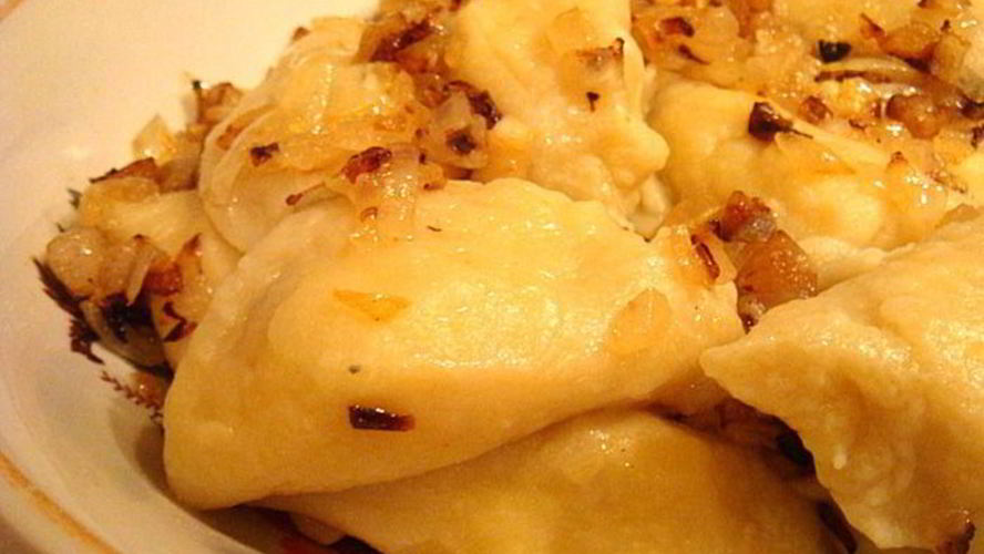 Рецепт вареников на заварном тесте с сюрпризами в двух начинках