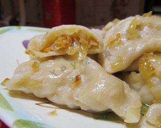 Вареники с квашеной капустой постные