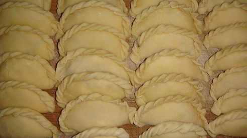 вареники с творогом и финиками