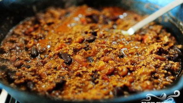 Рецепт Жаркого из говядины с фасолью и помидорами