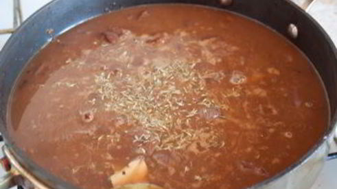 жаркое из говядины с клюквой