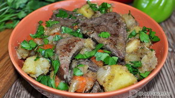 Рецепт Жаркого из печени с картофелем