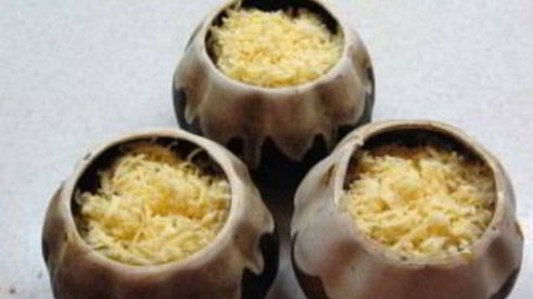 жаркое в горшочке в духовке со свининой