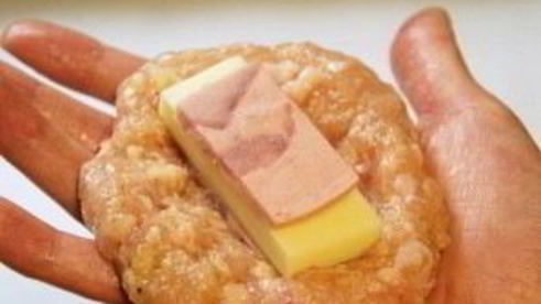 куриные зразы с пикантной начинкой