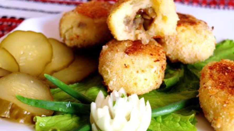 Рецепт постных картофельных зраз с грибами