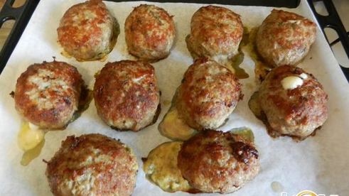 зразы из индейки с сыром гауда и укропом