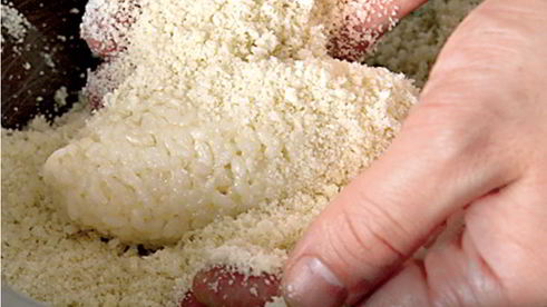 зразы из рисовой каши на молоке с черносливом