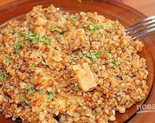 Гречка по-купечески томленая со свининой