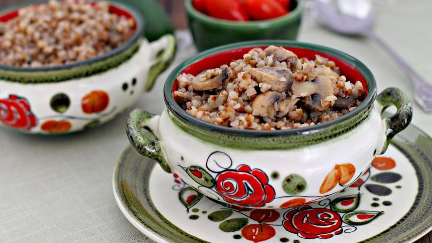 Рецепт гречки с грибами и луком в мультиварке