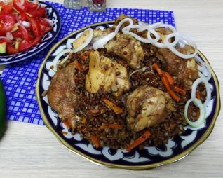 Гречка с куриным мясом в казане