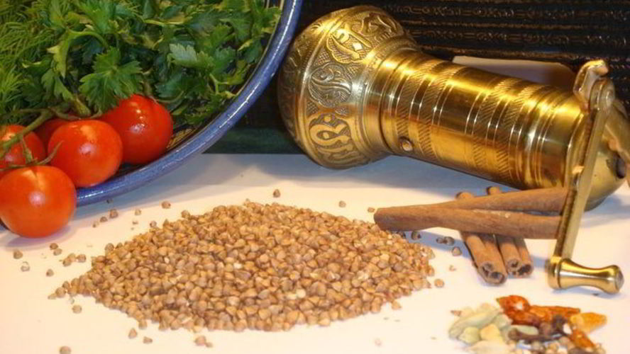 Рецепт гречки с луком по-берберски