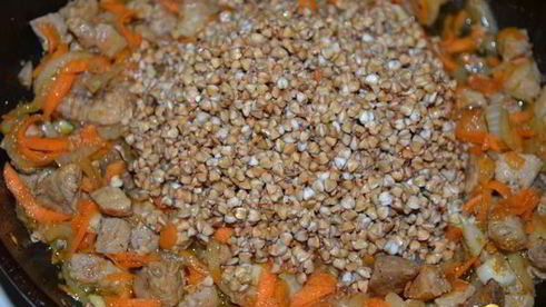 гречка с мясом в горшочке