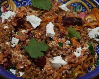 Гречка с овощами, козьим сыром и белым вином