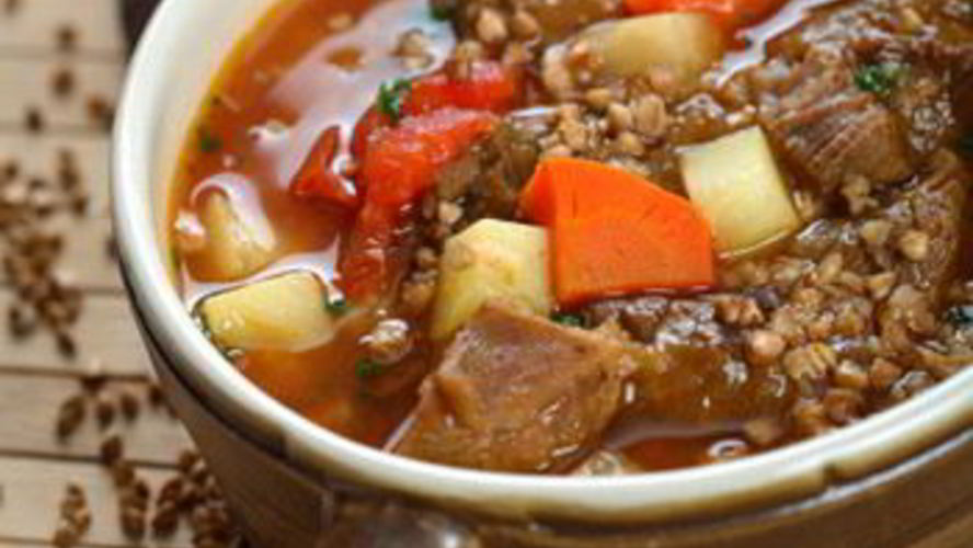 Рецепт гречки с тушеной пряной говядиной