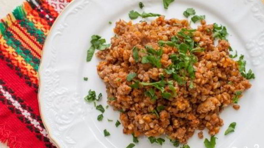 Рецепт гречки, томленной со свининой